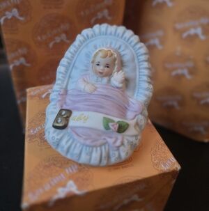 ⭐️Enesco 1983 Baby - Growing Up Birthday Girls⭐️